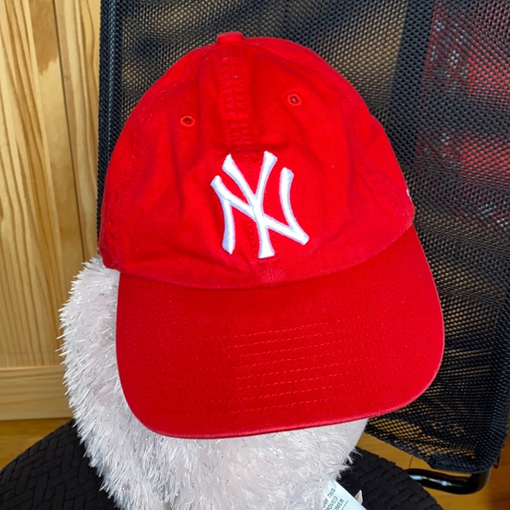 Red Yankees Hat - 47Brand